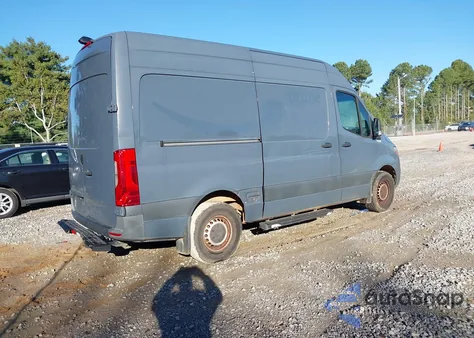 2019 Mercedes-Benz Sprinter 2500 High Roof V6 z USA, uszkodzony, nr VIN WD4PF0CDXKP099535